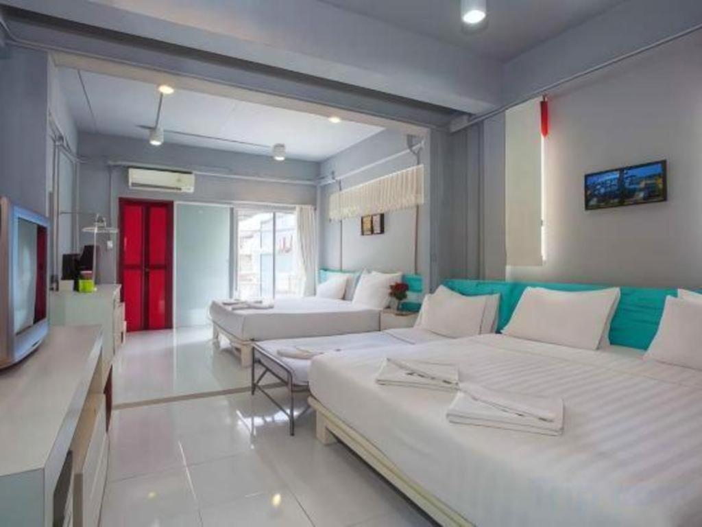 Oyo 292 The Oddy Hip Hotel Patong Exteriér fotografie