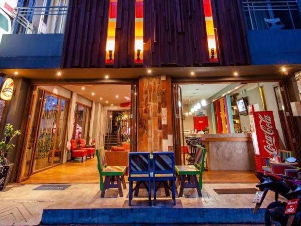 Oyo 292 The Oddy Hip Hotel Patong Exteriér fotografie