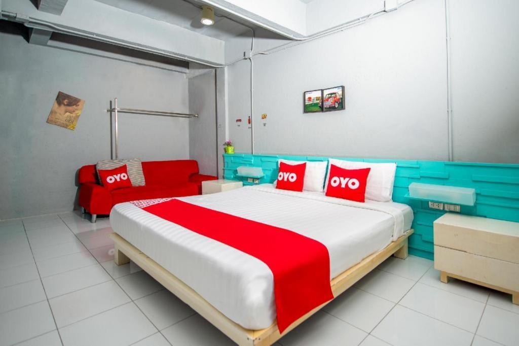 Oyo 292 The Oddy Hip Hotel Patong Exteriér fotografie