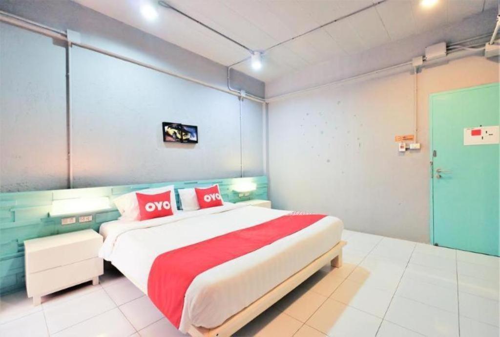 Oyo 292 The Oddy Hip Hotel Patong Exteriér fotografie